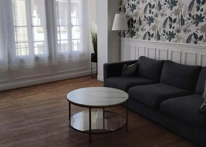 Chez Sparki - Centre Apartment